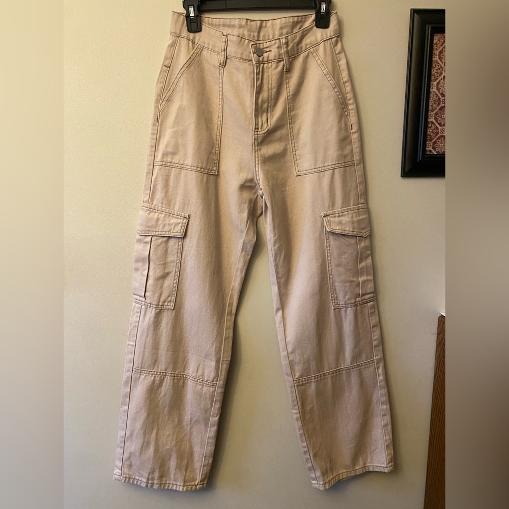 Dazy Beige Cargo Pants 🆕